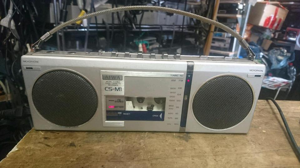 AIWA CS-M1, Micro Stereo Radio-Cassetten-Recorder, etwas DEFEKT!!