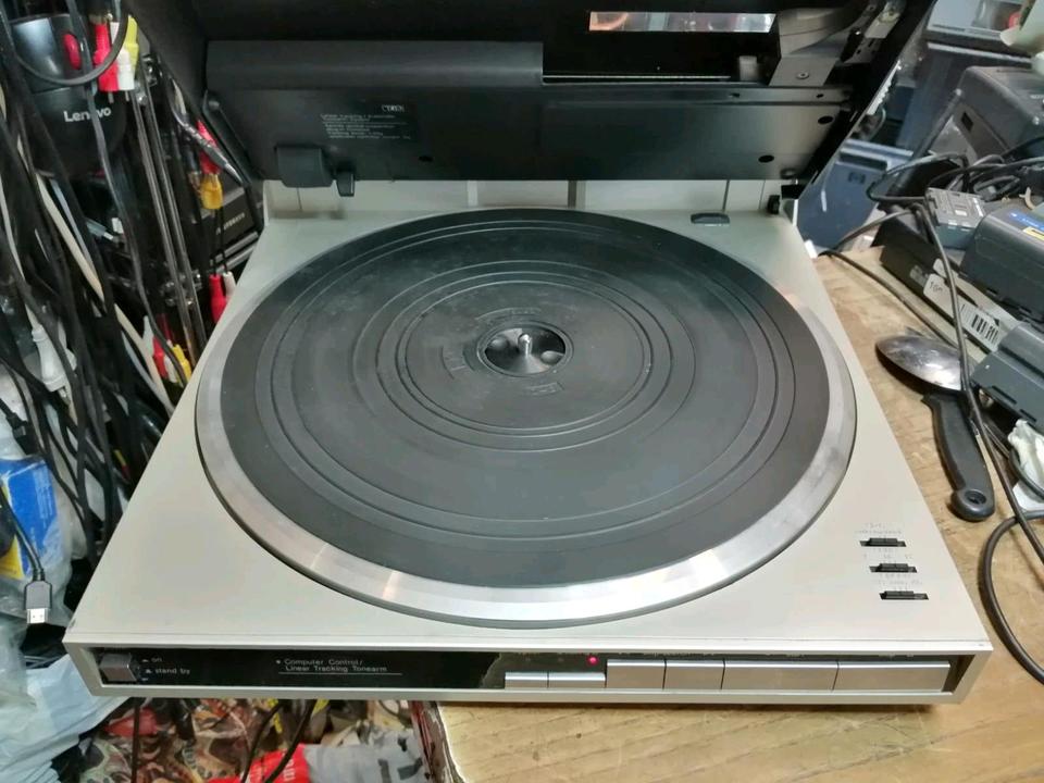 TECHNICS SL-J1 Plattenspieler, mit Original-Nadelsystem!!