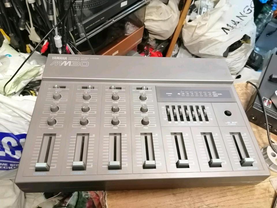 YAMAHA MM30 Portable Mixer, guter Zustand!!!