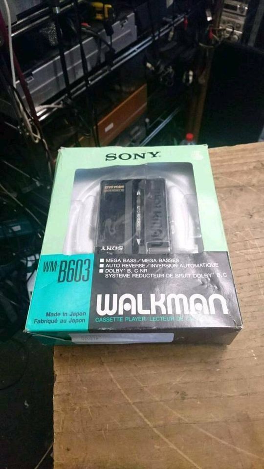 SONY WM-B603 Walkman, Originalkarton, DEFEKT!