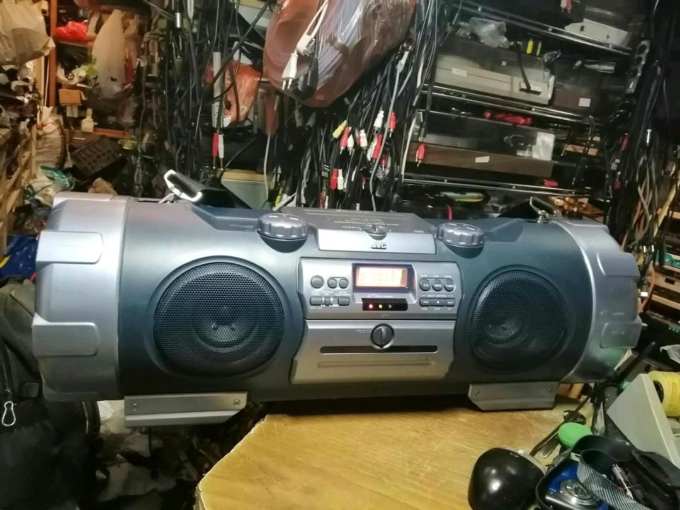 JVC RV-B99BU Ghettoblaster, etwas DEFEKT!!