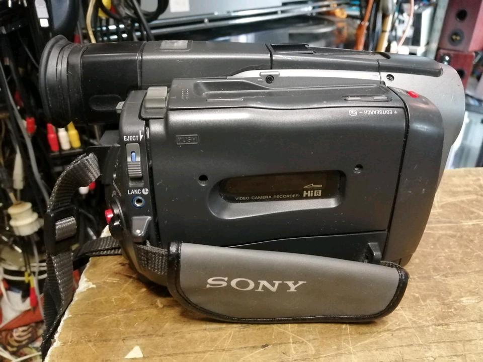SONY CCD-TRV91E, Videocamera Hi8 +Video8, mit Zubehör!!