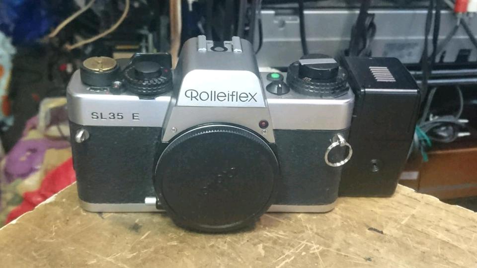 ROLLEIFLEX SL35 E + CHINON Info BackAnalog-Kamera OHNE Objektiv!