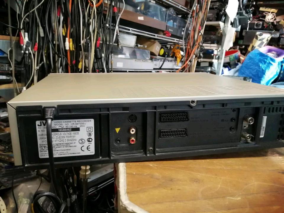 JVC HR-S9700EU, Video Cassette Recorder, guter Zustand!!