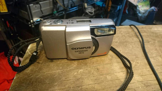 OLYMPUS Superzoom 140S, Analog-Camera, guter Zustand!!