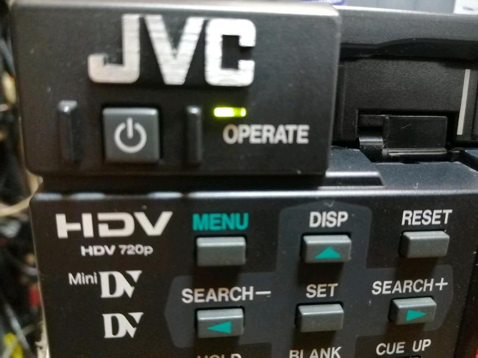 JVC HDV BR-HD50E DV VCR, Videorecorder mit Zubehör!!