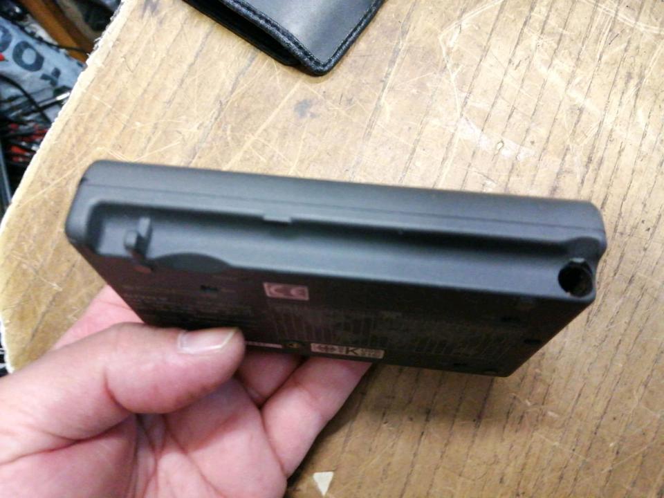 SONY ICF-SW100, kleiner Weltempfänger, DEFEKT!!!