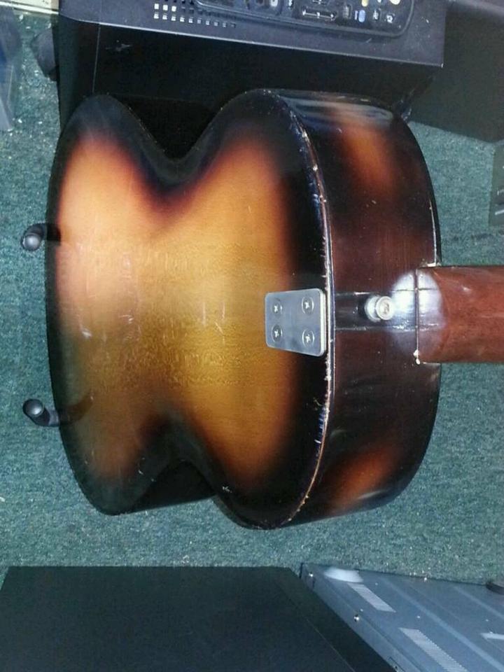 FRAMUS Model 12568 "Built in the Heart of Bavaria" Gitarre, toll!