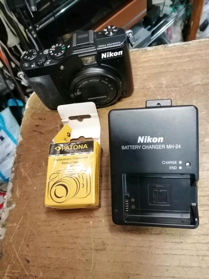 NIKON COOLPIX S7000, Digital-Kamera mit Zubehör!!