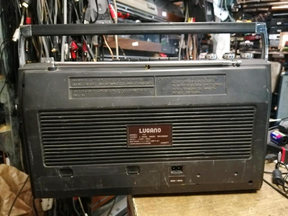 LUGANO Modell: 114, Radio-Cassetten-Recorder, etwas DEFEKT!!!