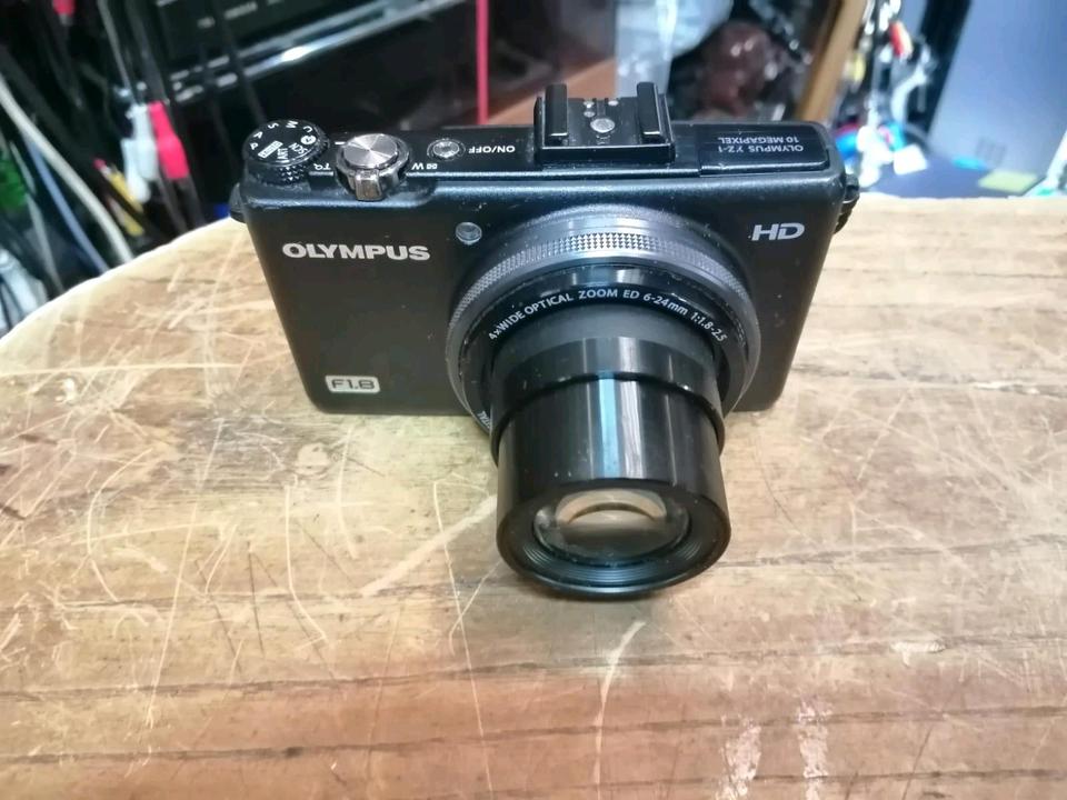 OLYMPUS XZ-1, Digital-Kamera, Zubehör, DEFEKT!!!
