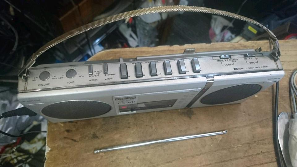 AIWA CS-M1, Micro Stereo Radio-Cassetten-Recorder, etwas DEFEKT!!