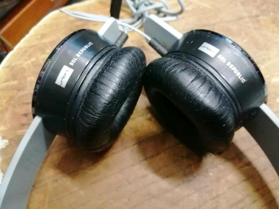 SOL REPUBLIC - Kopfhörer, Kabel mit 6,3 mm Klinkestecker!!