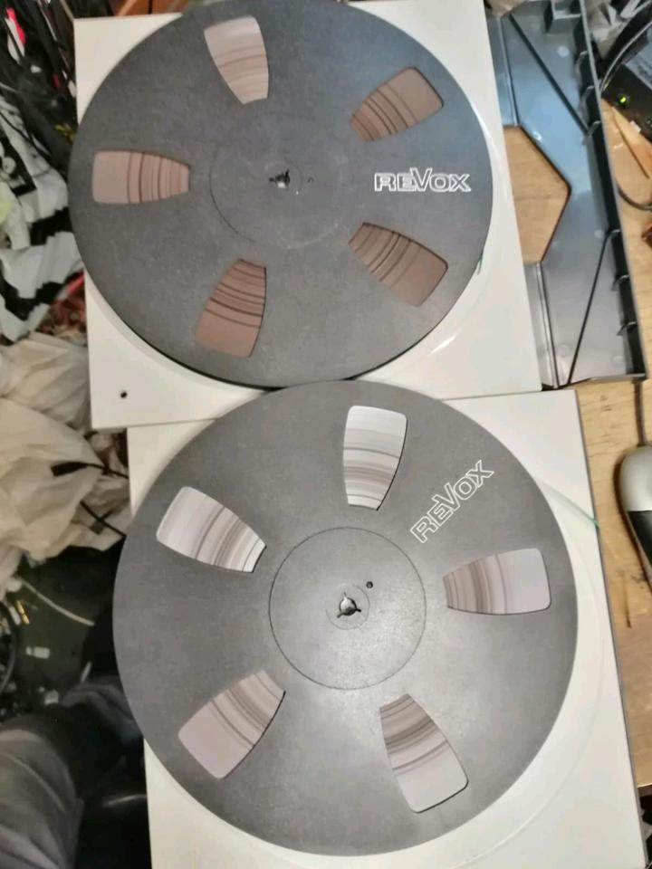 2 REVOX Spulen/Bänder, bespielt, guter Zustand!!