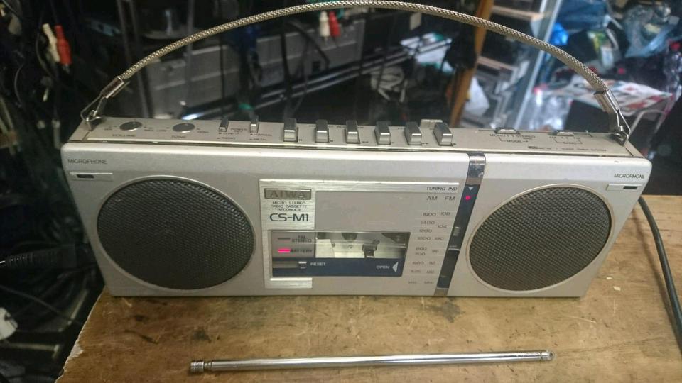 AIWA CS-M1, Micro Stereo Radio-Cassetten-Recorder, etwas DEFEKT!!