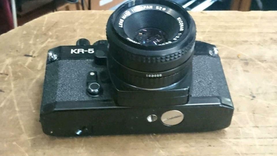 RICOH KR-5 Analog-Camera + RICONAR Objektiv