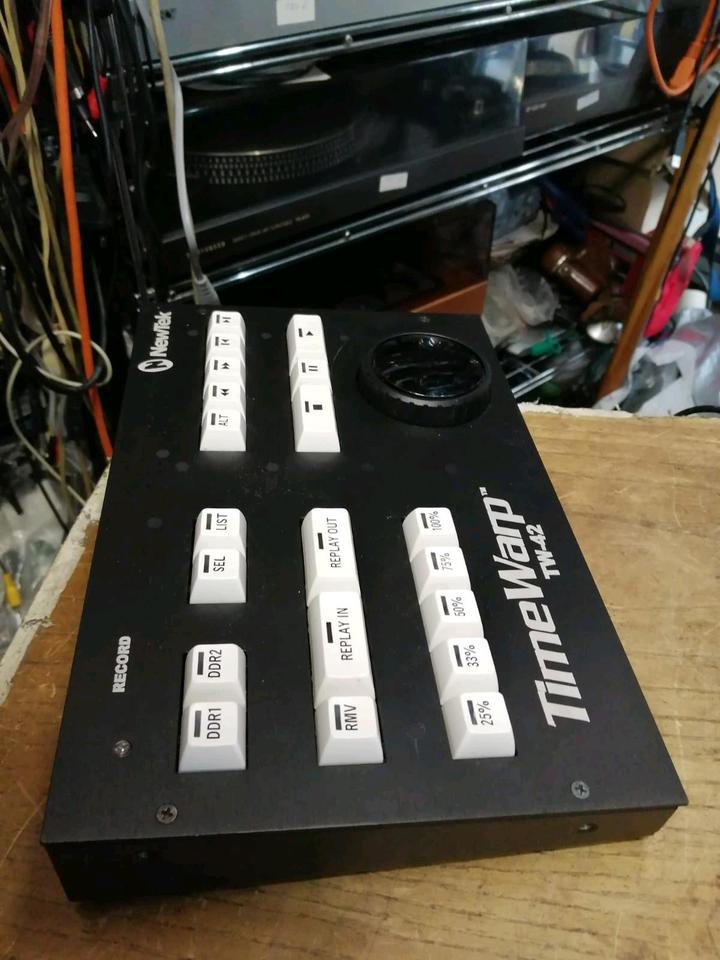 NEW TEK TIME WARP    TW-42 Control Surface