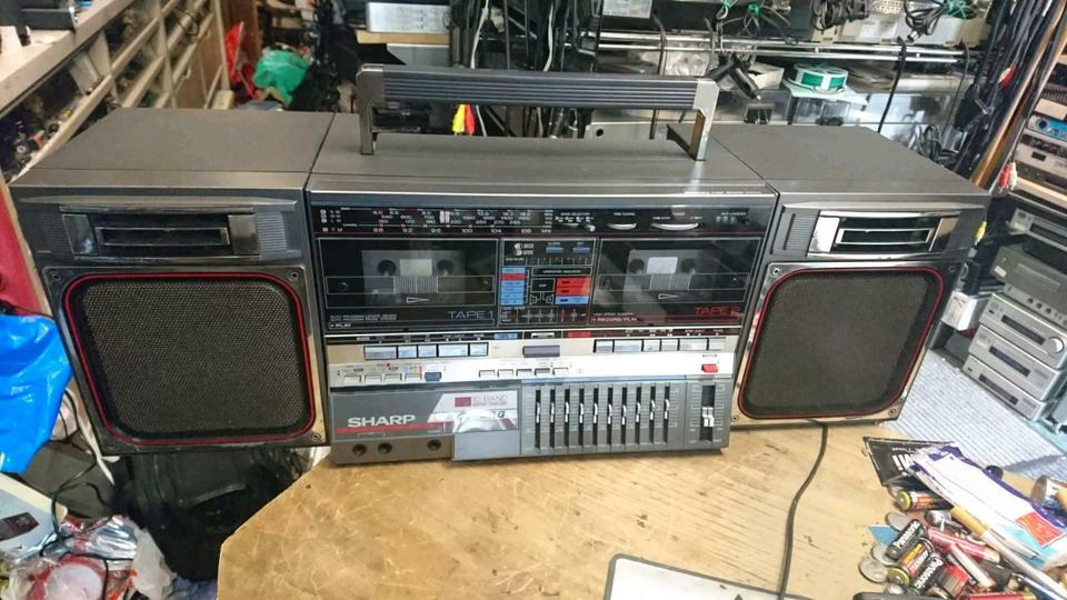 SHARP GF-800H(D), Doppel-Radiocassetten-Recorder, DEFEKT!