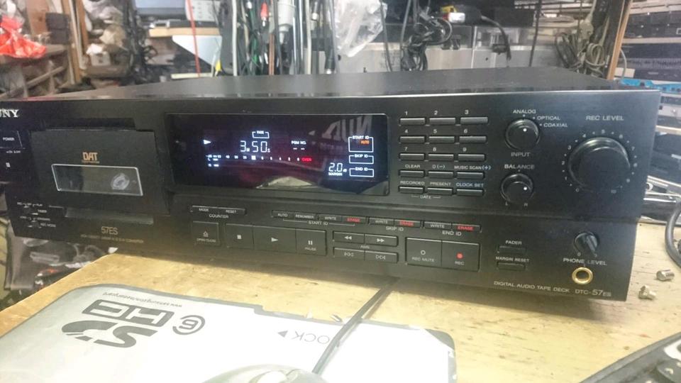 SONY DTC-57ES DAT-Recorder, DEFEKT!!