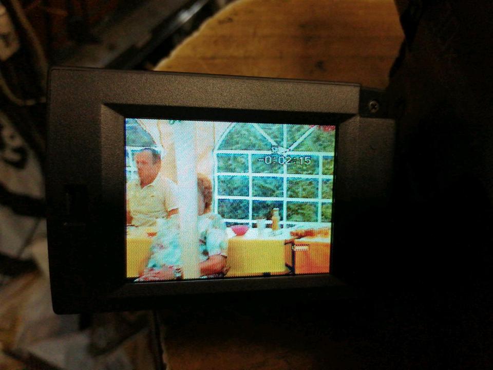 SONY CCD-TRV24E, Videocamera/Recorder mit Zubehör!!