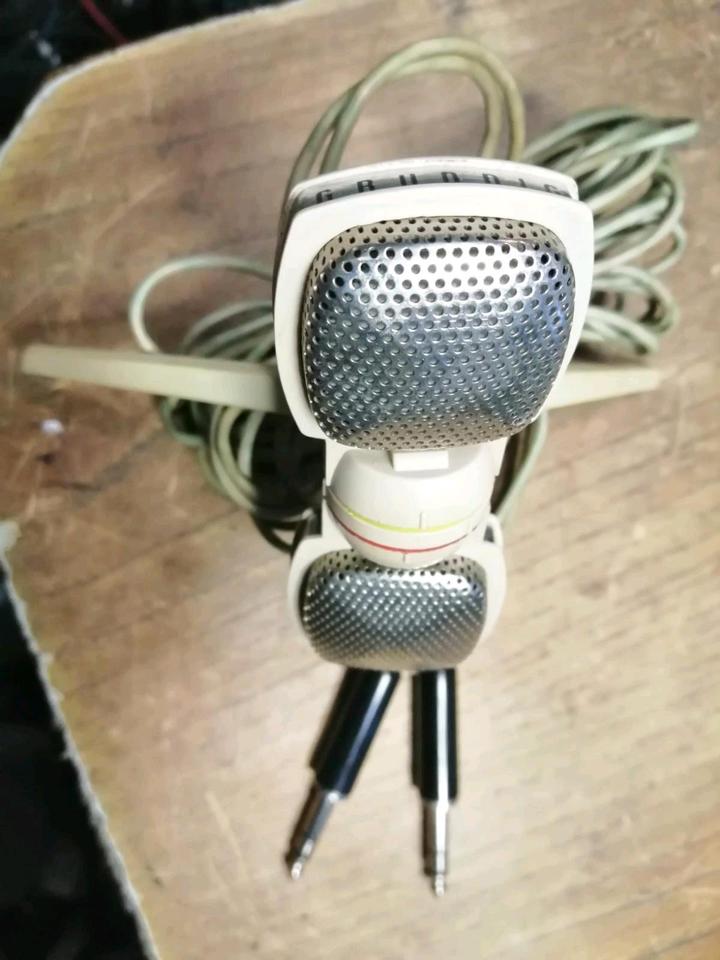 GRUNDIG GDSM 202, Mikrofon mit 2x 3,5 mm Klinkestecker!!