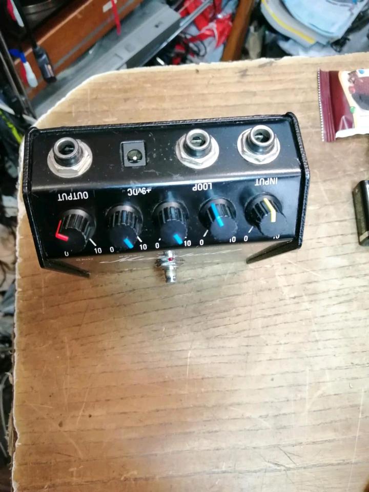 MARSHALL "The Gur'Nor Distortion, Pedal OHNE Adapter!!