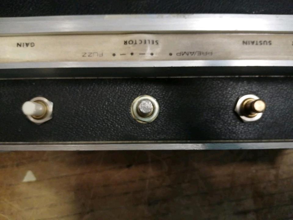 FENDER BLENDER 3 Knopf' 76, Effekt-Gerät OHNE Adapter!!!