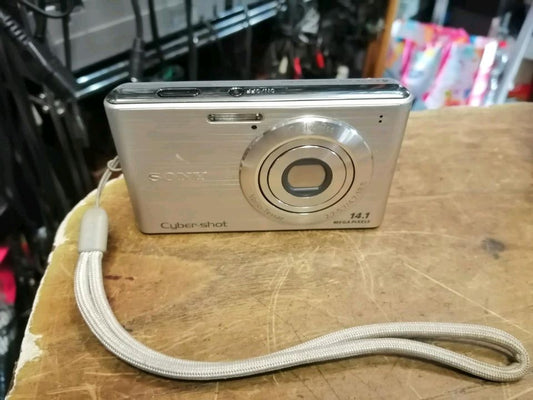 SONY SteadyShot DSC-550, Digital-Kamera mit Zubehör!!