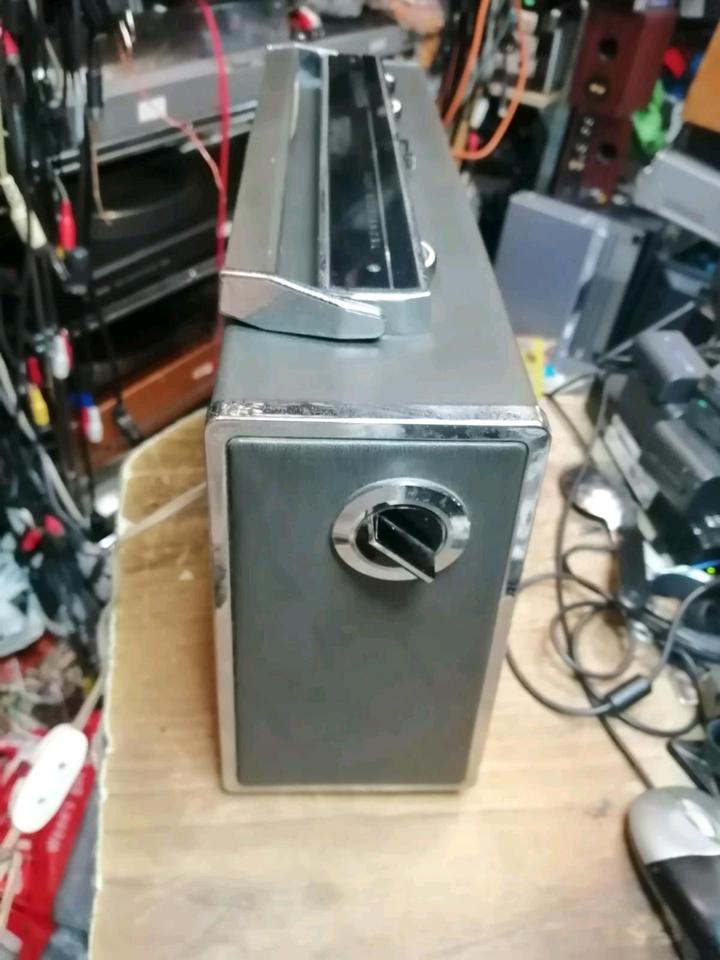 GRUNDIG Transistor 5000, Radio, guter Zustand!!