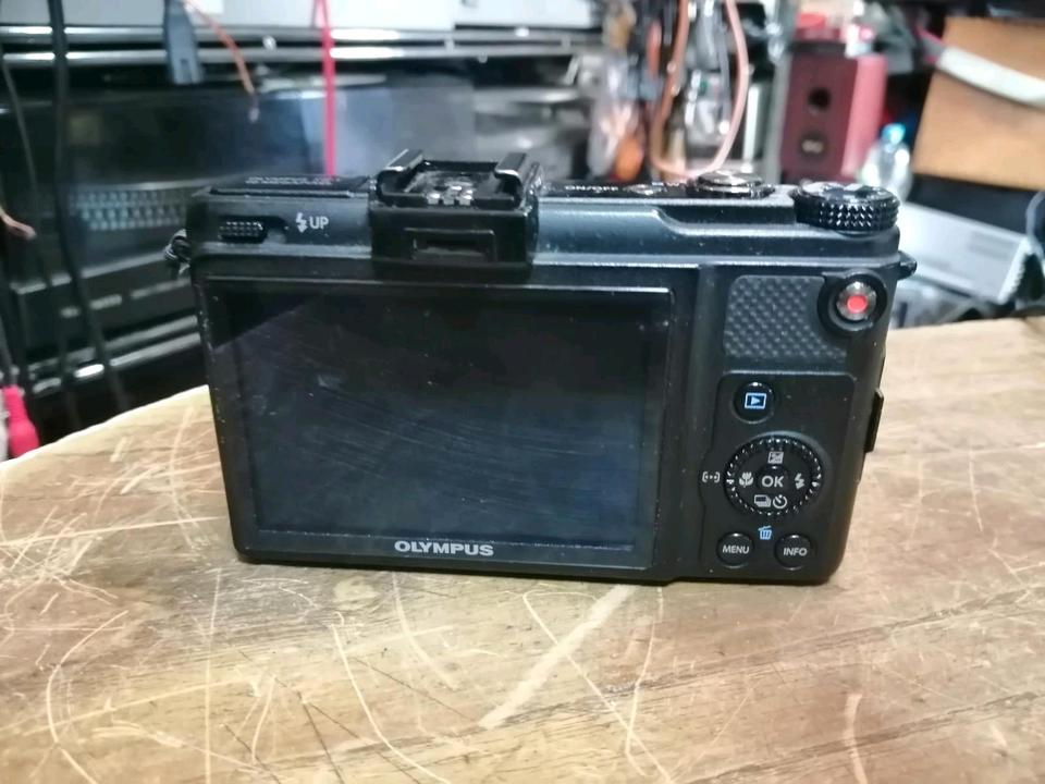 OLYMPUS XZ-1, Digital-Kamera, Zubehör, DEFEKT!!!