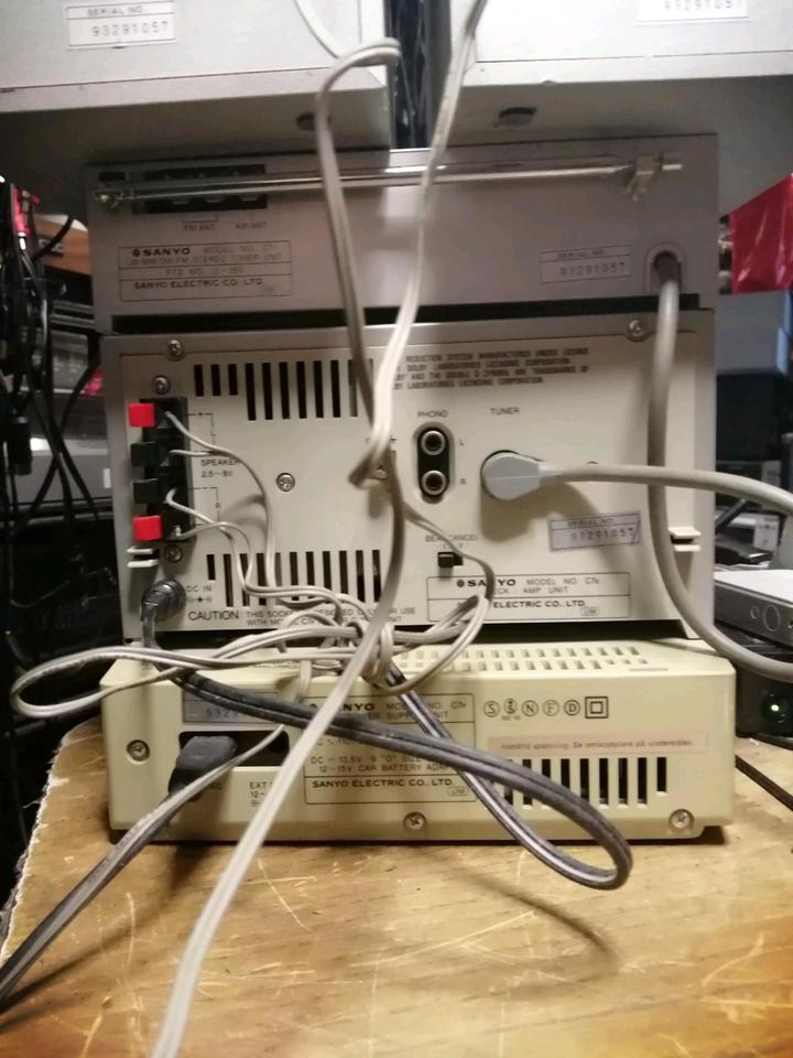 SANYO-Musikanlage: C7P/C7T/C7D + 2 C7S!!