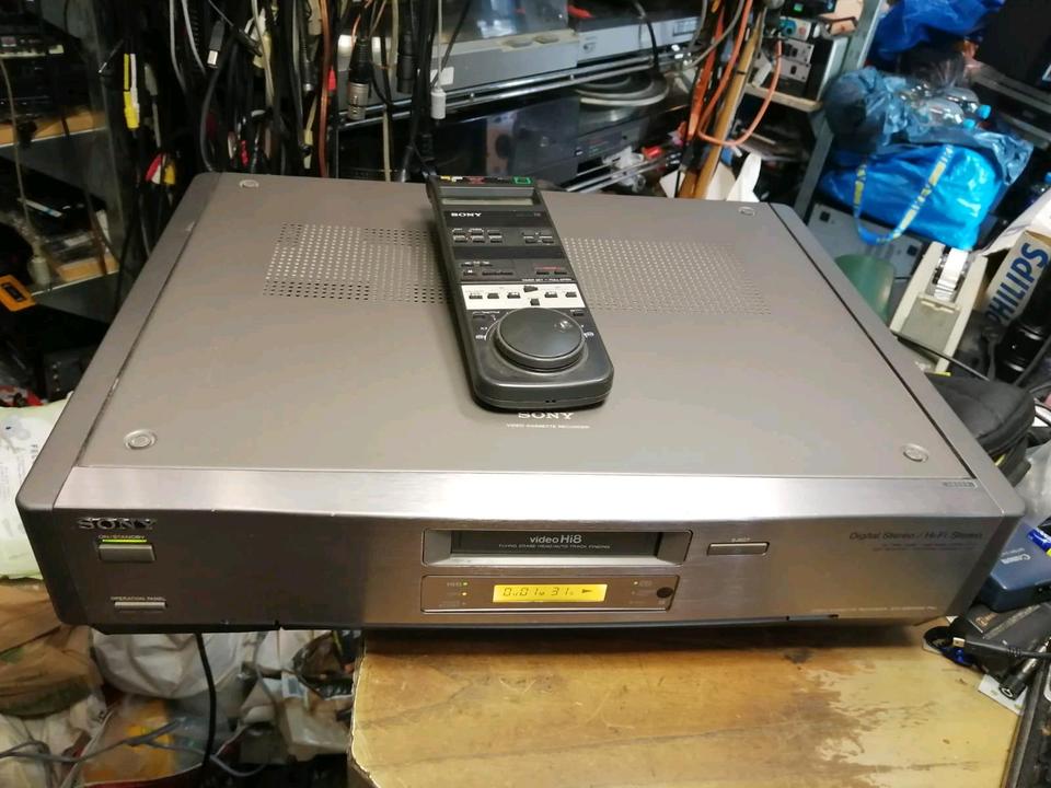 SONY EV-S9000E VC, Videocassettenrecorder Hi8 und Video 8!!
