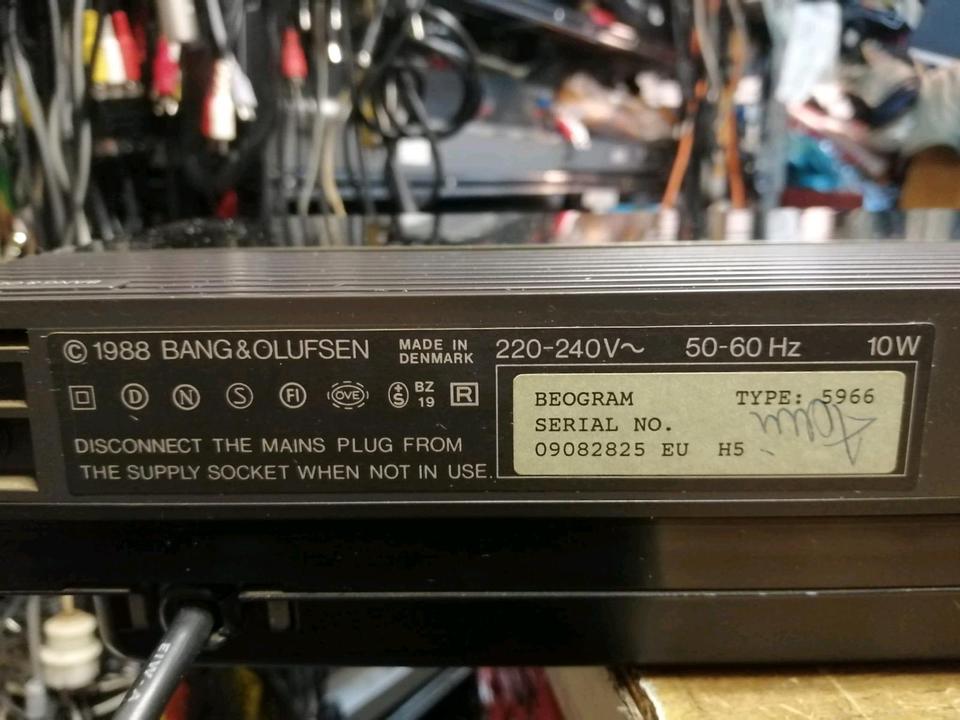BANG & OLUFSEN BEOGRAM 9500, Plattenspieler + Original-Nadel MMC2