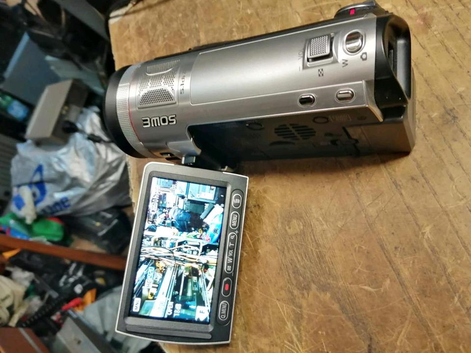 PANASONIC HDC-SD707, Videocamera mit Zubehör!!!