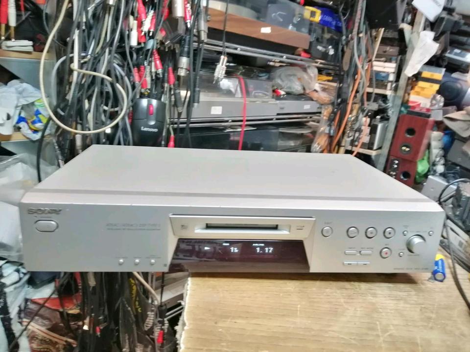 SONY MDS-JE480, MiniDisc-Deck, etwas DEFEKT!!