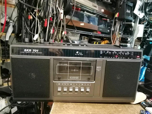 RFT SKR 701, Radio-Cassetten-Recorder, etwas DEFEKT!!!