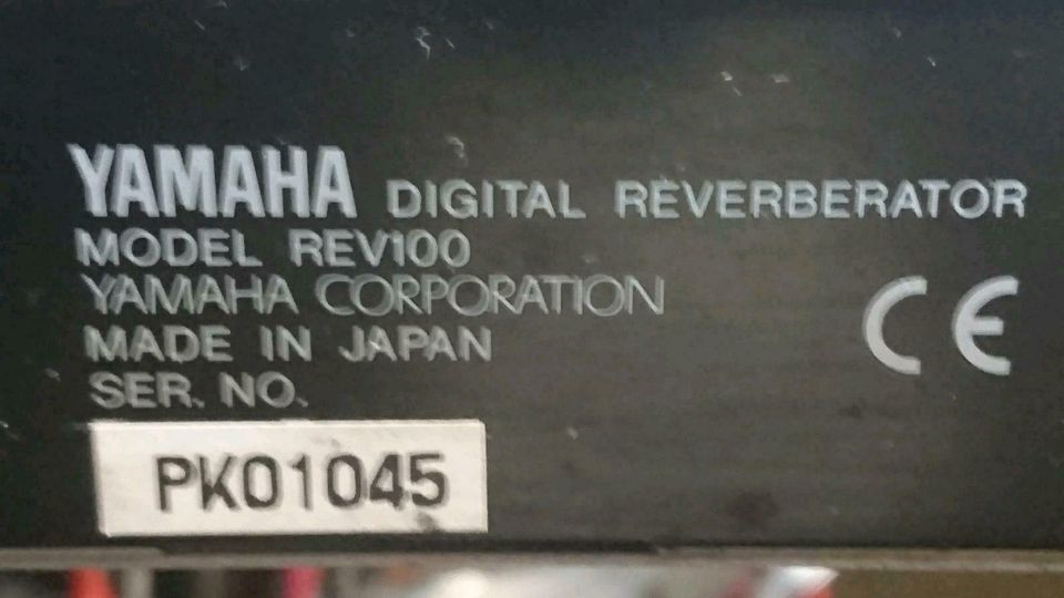 YAMAHA Model REV100, Digital Reverberator, Original-Adapter