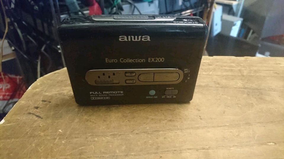 2 AIWA EURO COLLECTION Walkman: EX200+EX130, DEFEKT!!!