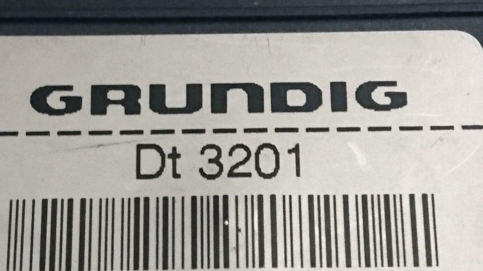 GRUNDIG Dt 3201, Wiedergabegerät mit Zubehör, guter Zustand!