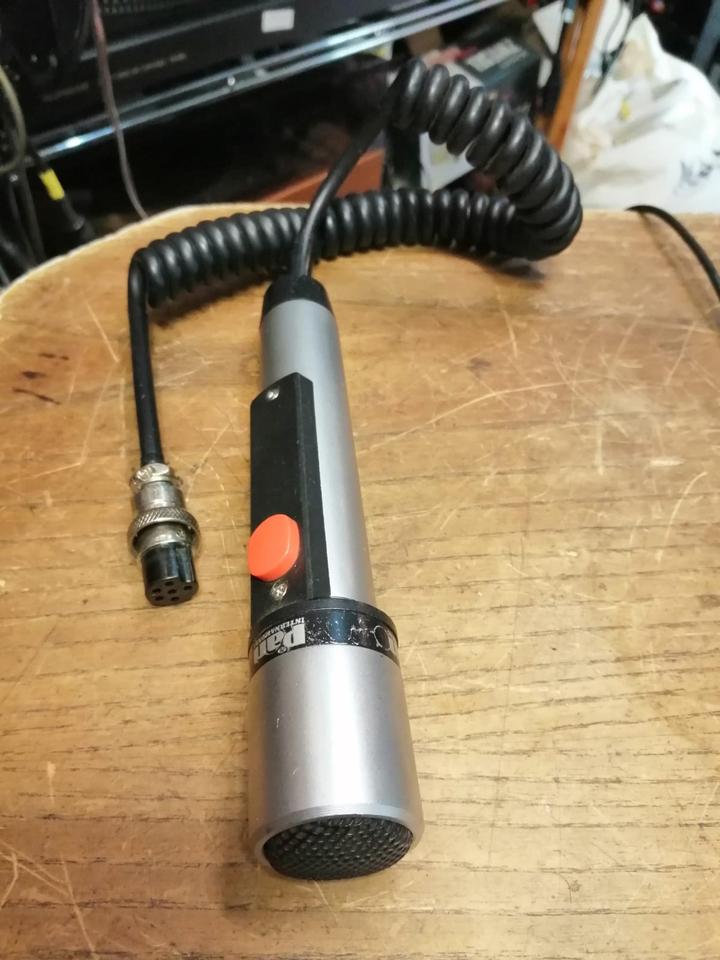 PAN-International - Mikrofon mit alten Stecker!!!