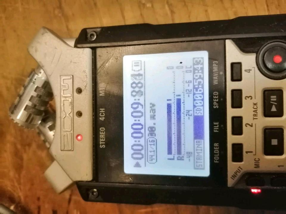 ZOOM H4nPro, Handy Recorder mit 8 GB Speicherkarte!