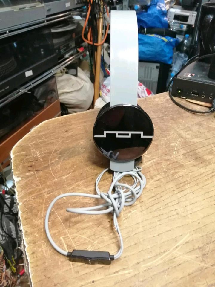 SOL REPUBLIC - Kopfhörer, Kabel mit 6,3 mm Klinkestecker!!