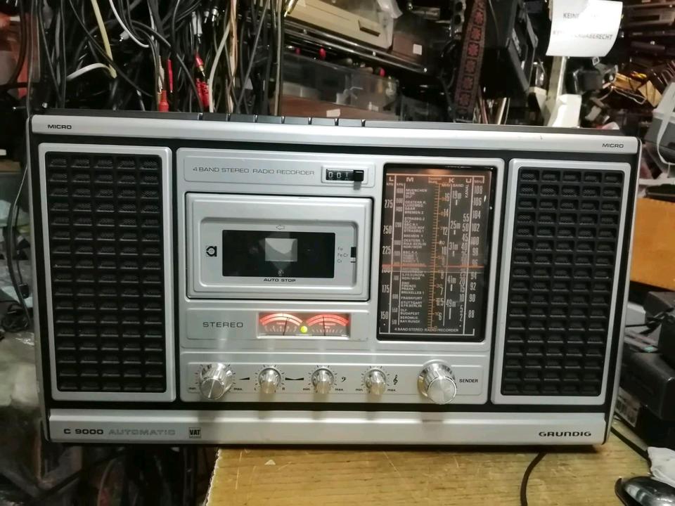 GRUNDIG C9000 AUTOMATIC, Radio-Cassetten-Recorder, etwas DEFEK!
