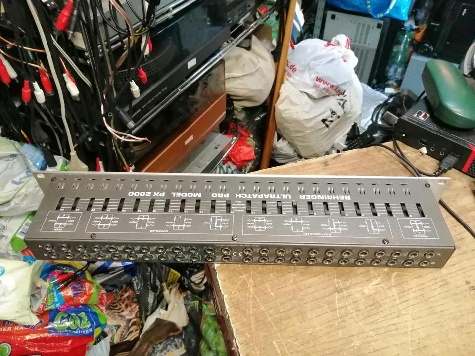 BEHRINGER Ultrapatch Pro PX2000, guter Zustand!!!