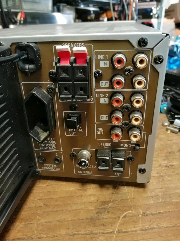 DENON UD-M50, 3fach-CD-Wechsler + 2 DENON Boxen SC-35