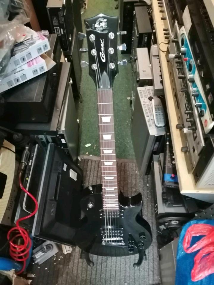 CAREER STAGE SERIES Les Paul, E-Gitarre, guter Zustand!!