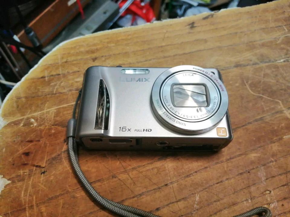 PANASONIC LUMIX DMC-TZ25, Digital-Kamera mit Zubehör!!