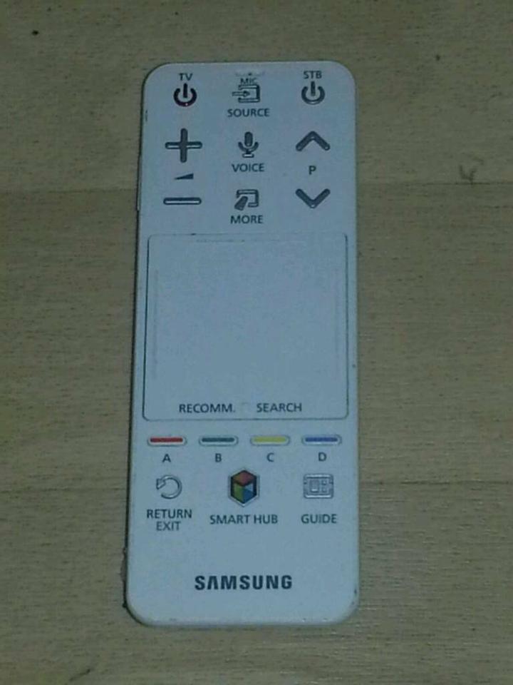 SAMSUNG RMCTPF2AP1; Fernbedienung für Smart-TV, toll!