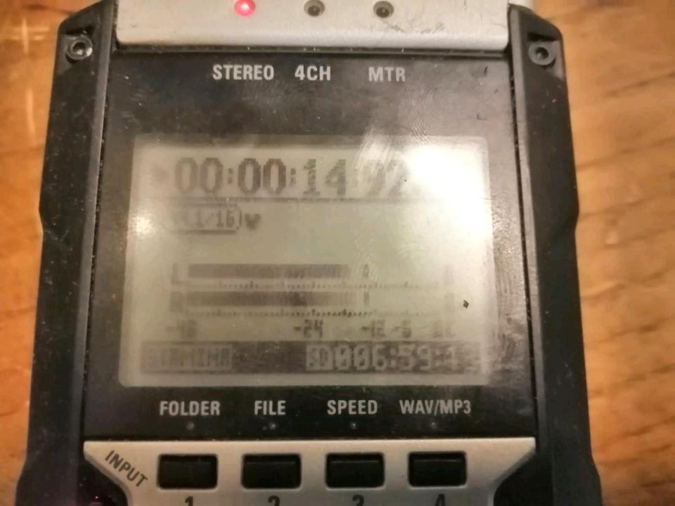 ZOOM H4nPro, Handy Recorder mit 8 GB Speicherkarte!