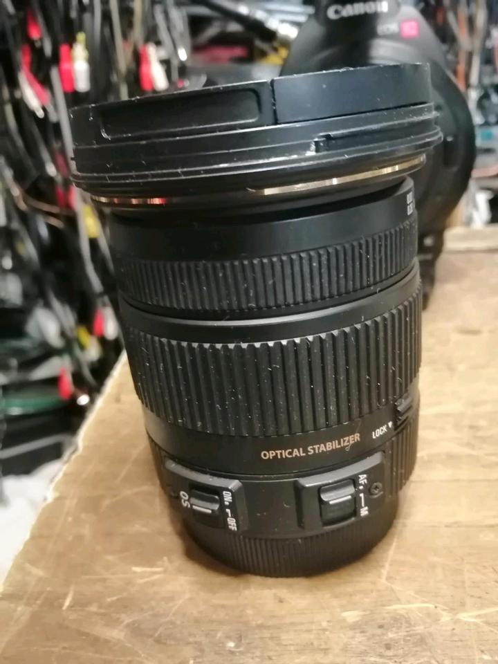 CANON EOS C100, Digital-Kamera mit SIGMA Objektiv, guter Zustand